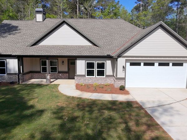 166 Oak Leaf Circle, Eatonton, GA 31024