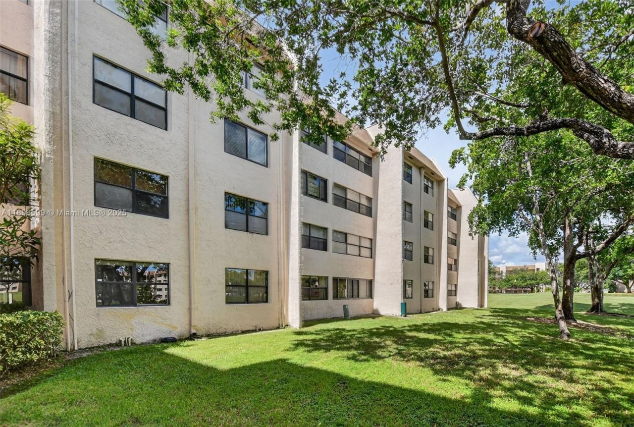 Please Call For Address, Unit 403, Sunrise, FL 33322 Photo