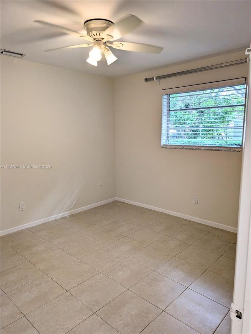 856 Benevento Ave, Unit 1, Coral Gables, FL 33146 Photo