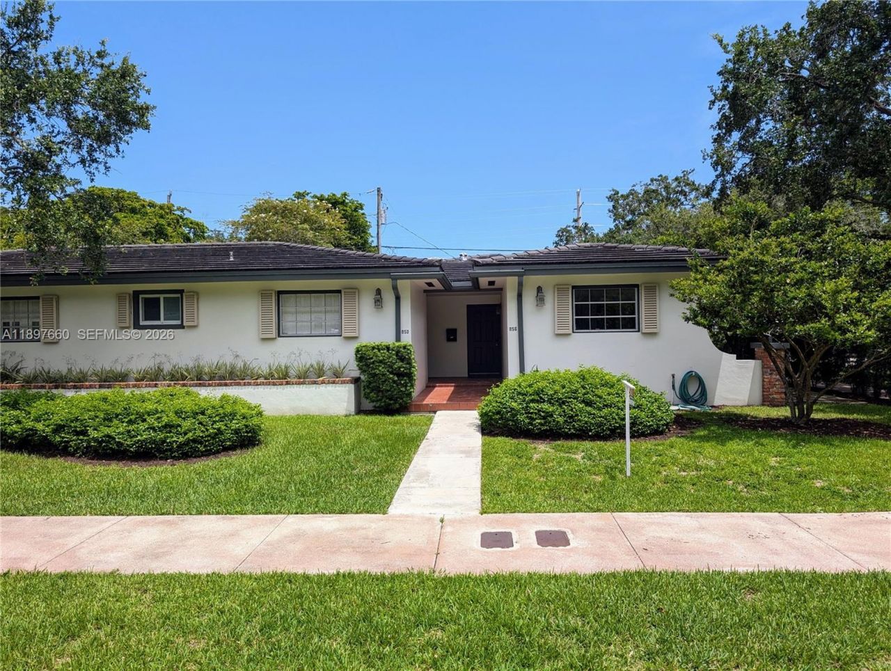 856 Benevento Ave, Unit 1, Coral Gables, FL 33146 Photo