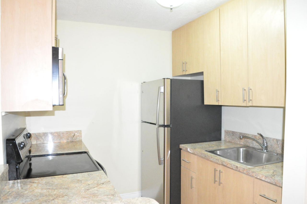 10 Crossings Circle, Unit A, Boynton Beach, FL 33435 Photo