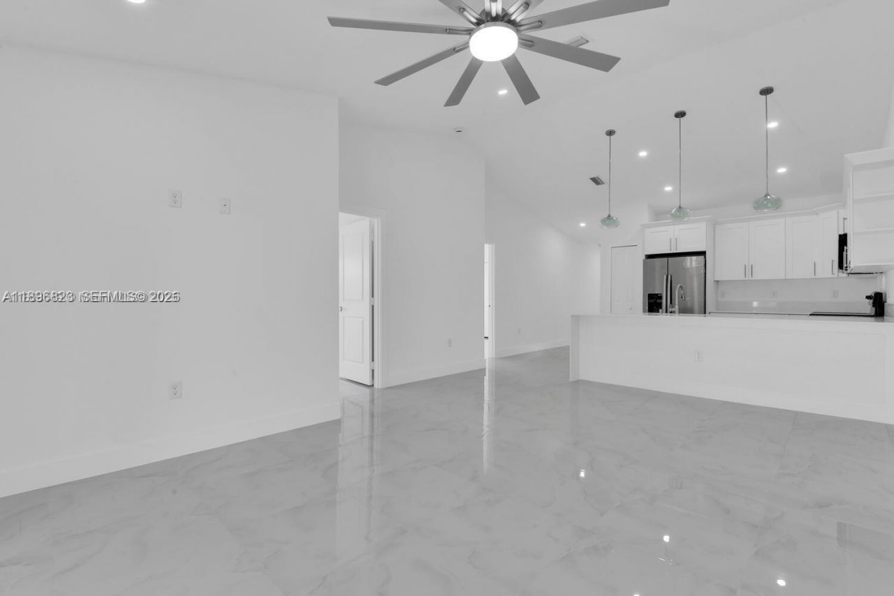 4754/4756 14th St Sw, Lehigh Acres, FL 33973 Photo