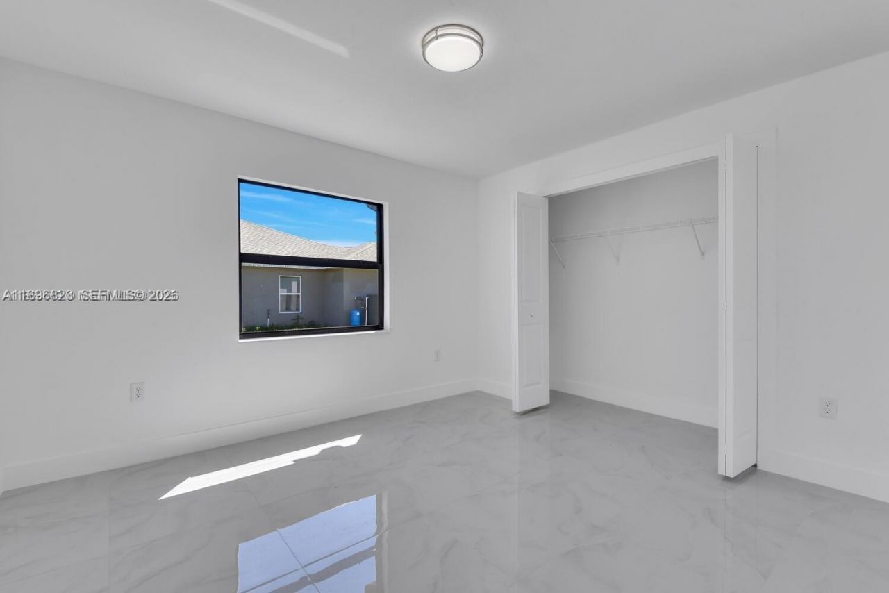 4754/4756 14th St Sw, Lehigh Acres, FL 33973 Photo