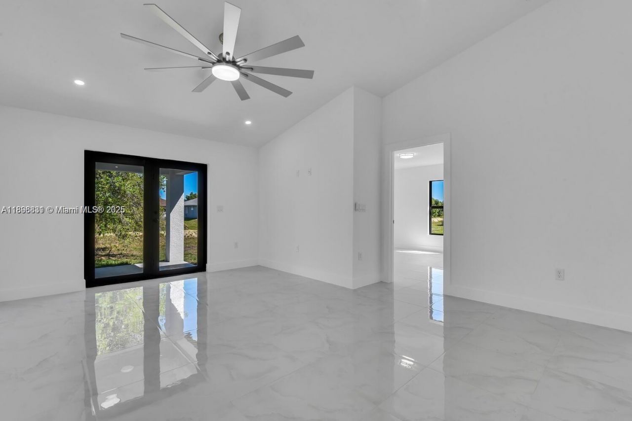 4745/4747 13th St Sw, Lehigh Acres, FL 33973 Photo