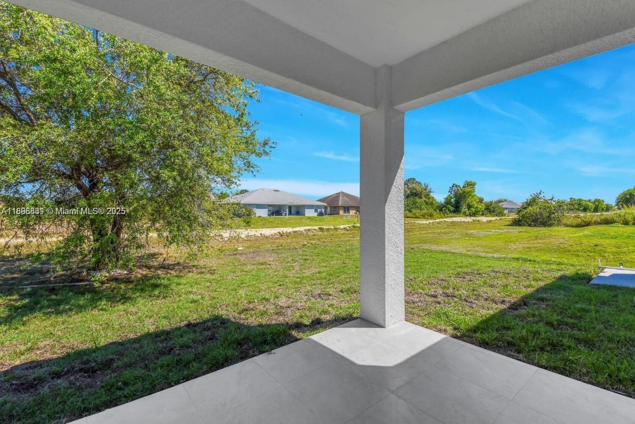 4745/4747 13th St Sw, Lehigh Acres, FL 33973 Photo