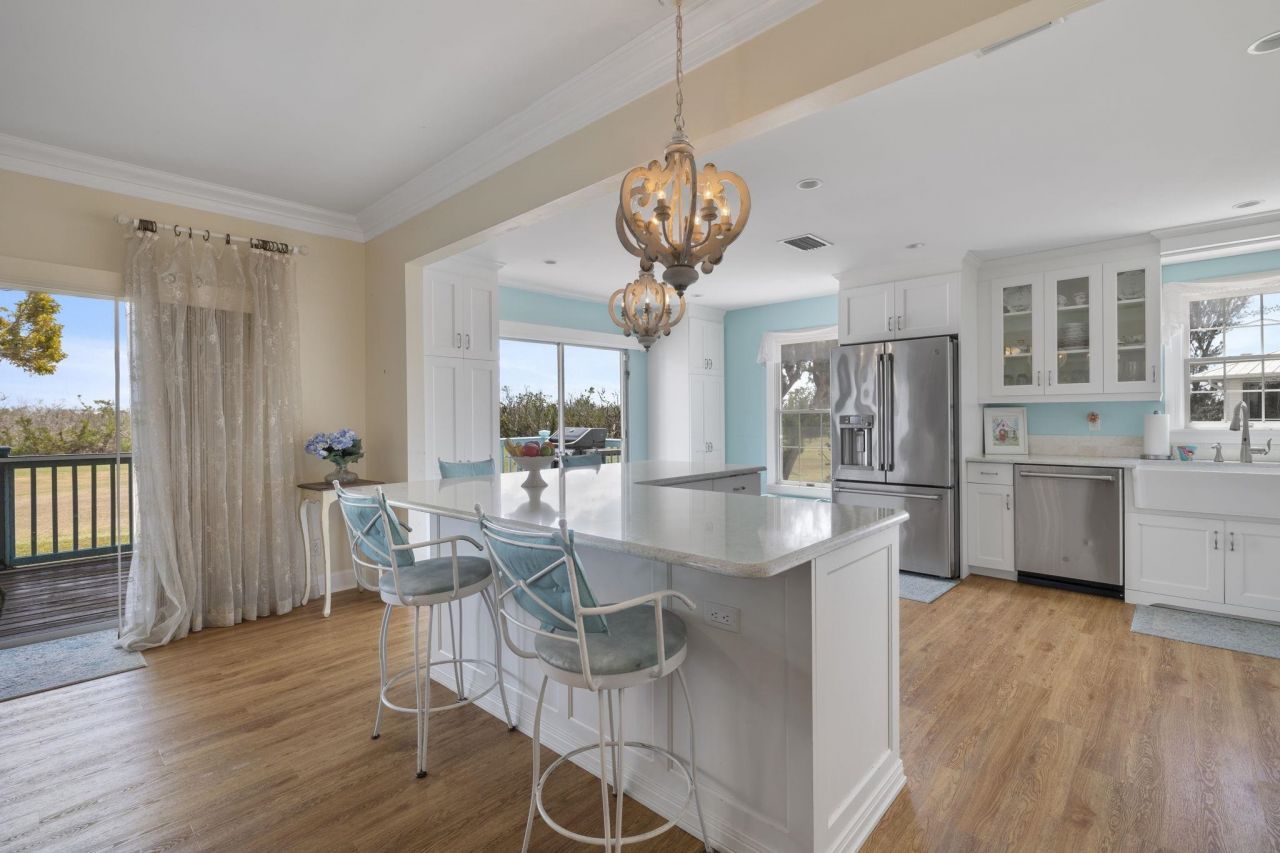 1425 Causey Ct, Sanibel, FL 33957 Photo