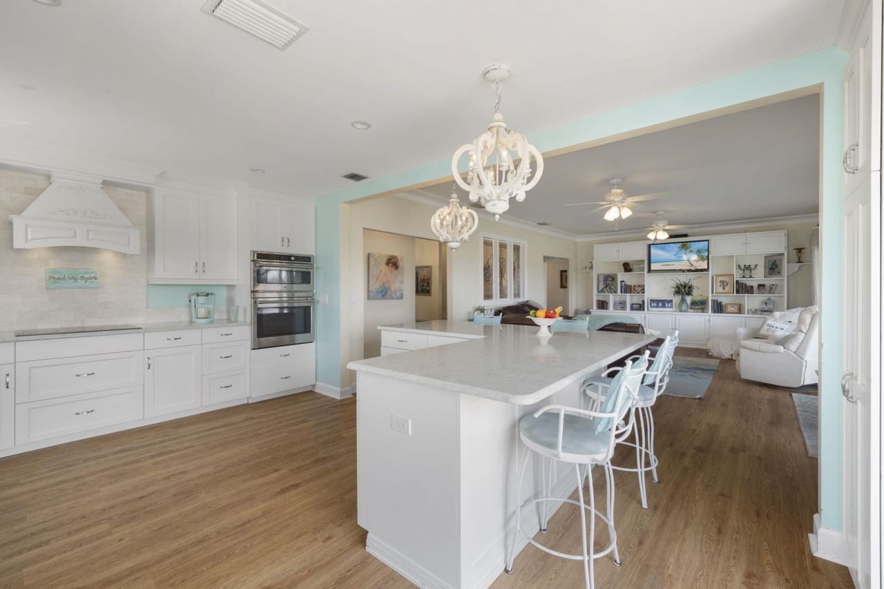 1425 Causey Ct, Sanibel, FL 33957 Photo