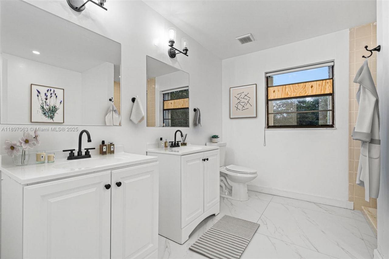 4490 SW 105th Ave, Davie, FL 33328 Photo