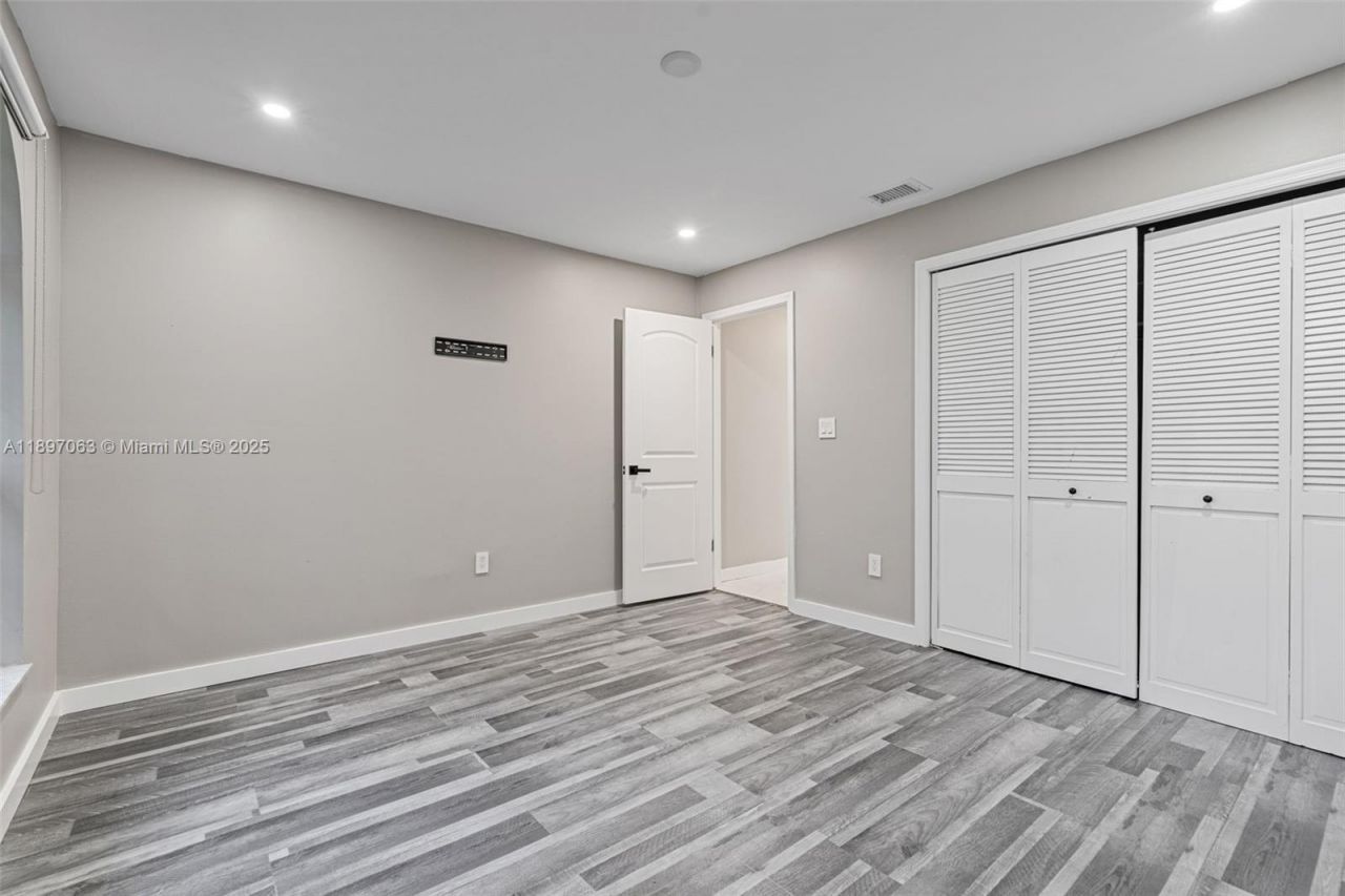 4490 SW 105th Ave, Davie, FL 33328 Photo