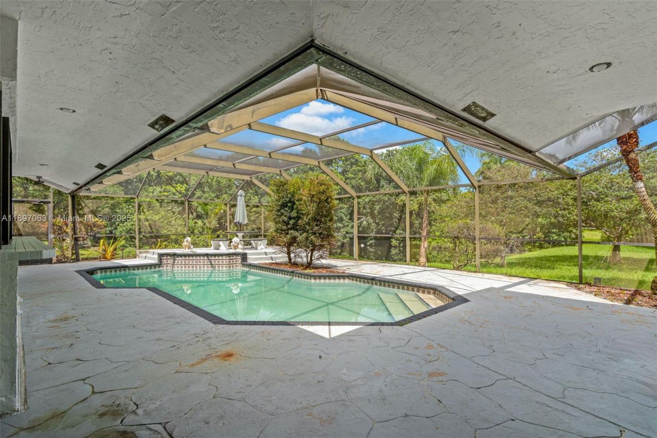 4490 SW 105th Ave, Davie, FL 33328 Photo