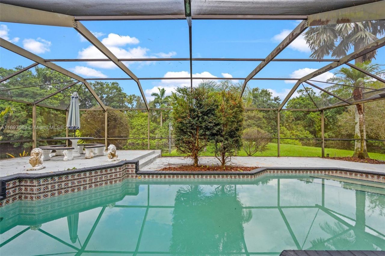 4490 SW 105th Ave, Davie, FL 33328 Photo