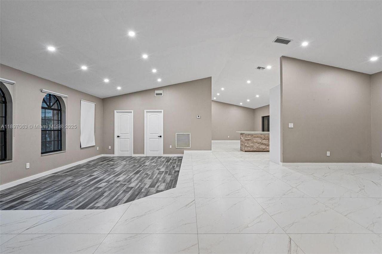 4490 SW 105th Ave, Davie, FL 33328 Photo