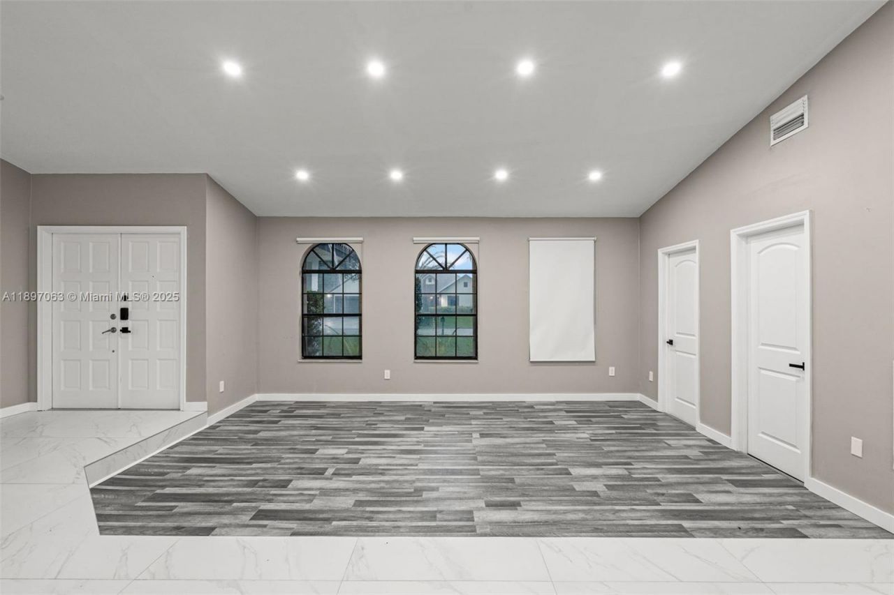 4490 SW 105th Ave, Davie, FL 33328 Photo