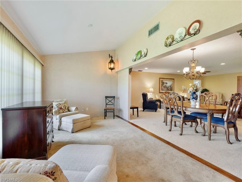 1239 Broadwater Dr, Fort Myers, FL 33919 Photo