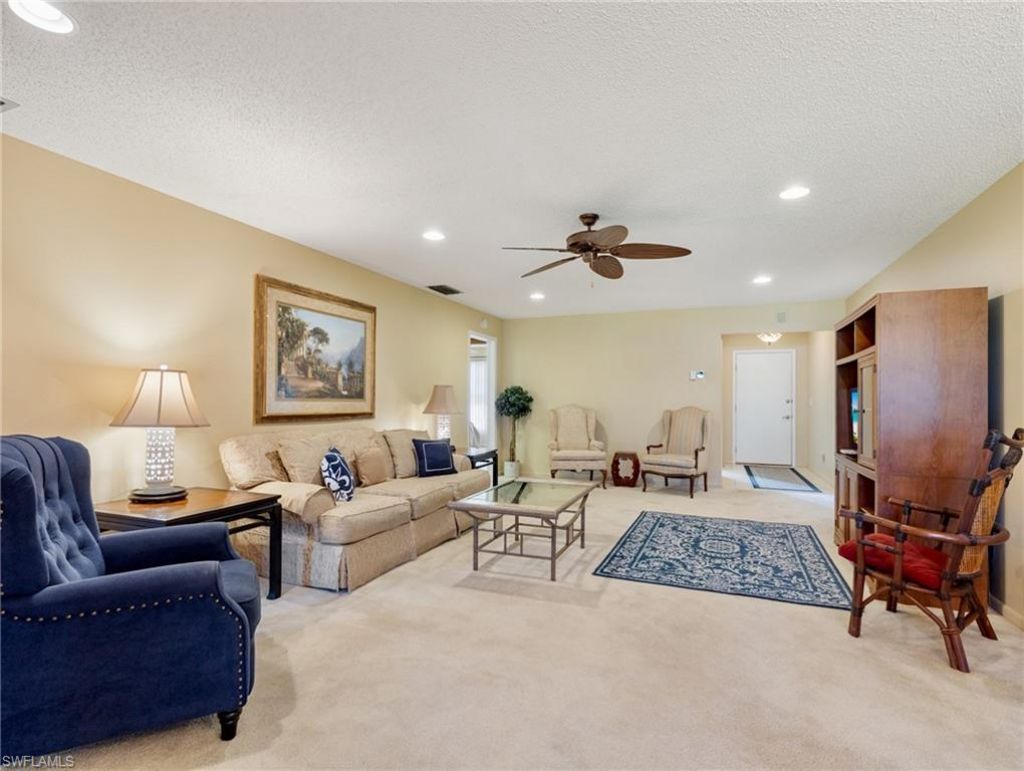 1239 Broadwater Dr, Fort Myers, FL 33919 Photo