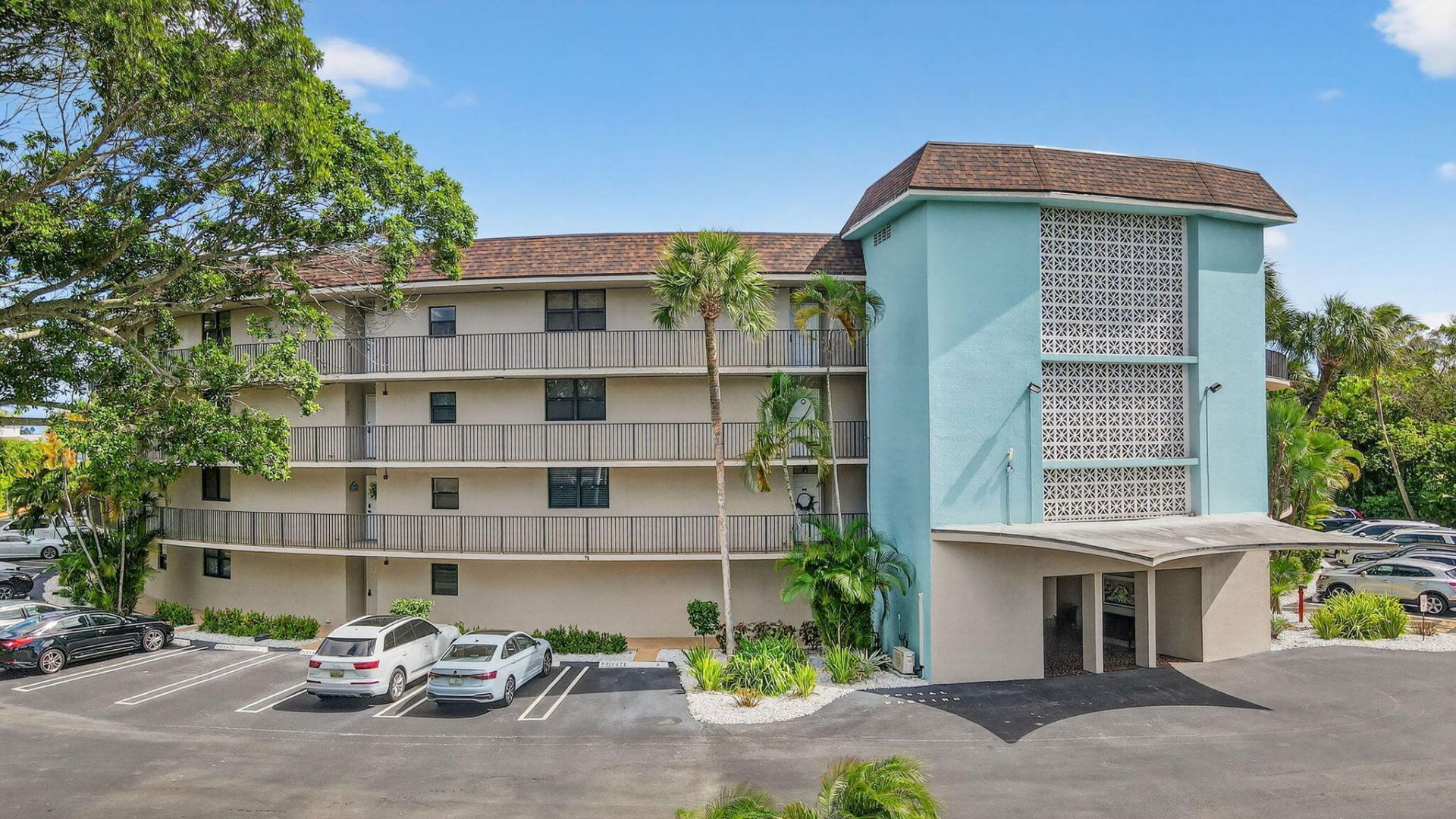 2424 N Federal Highway, Unit 207, Boynton Beach, FL 33435 Photo