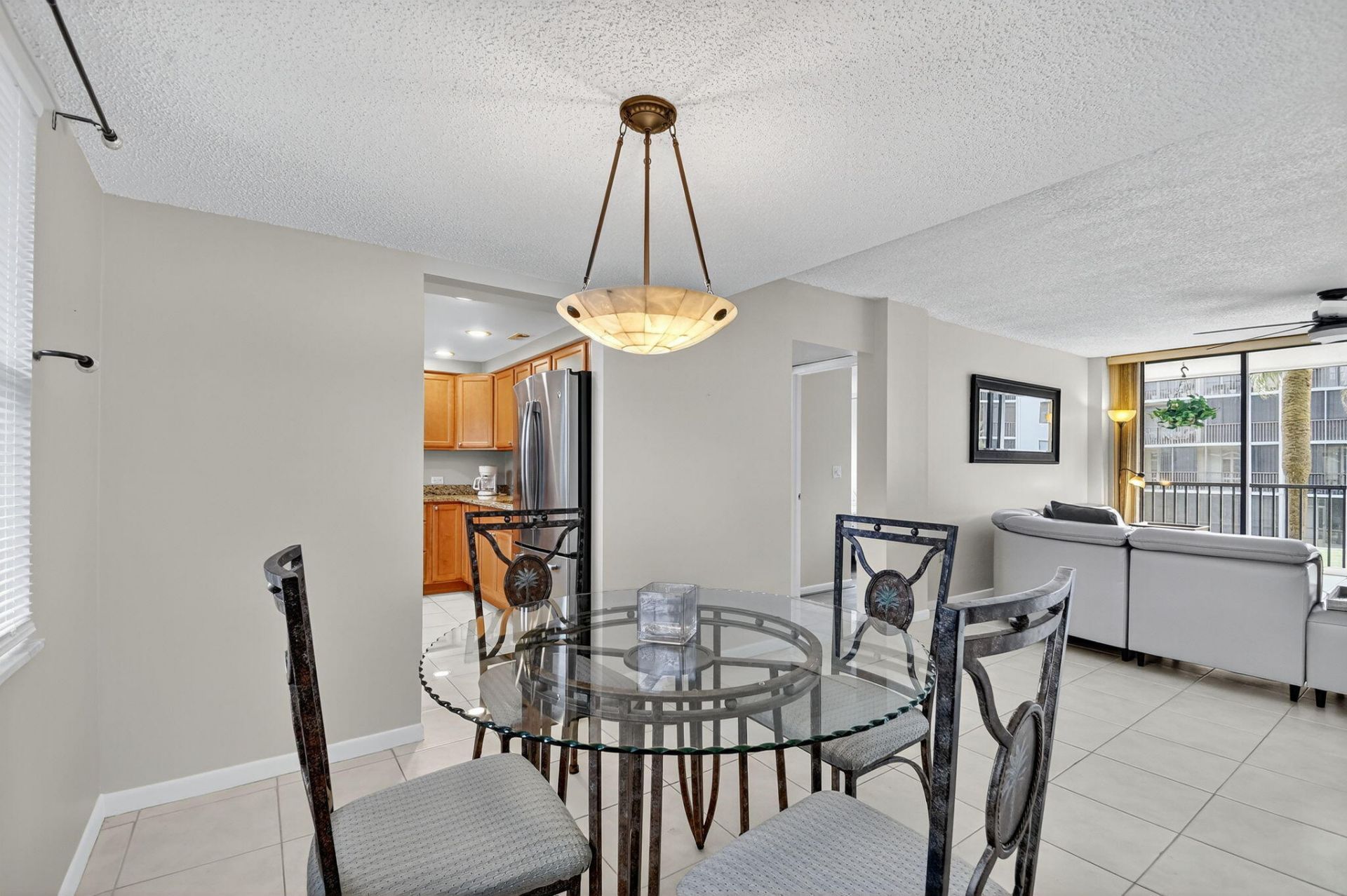 2424 N Federal Highway, Unit 207, Boynton Beach, FL 33435 Photo