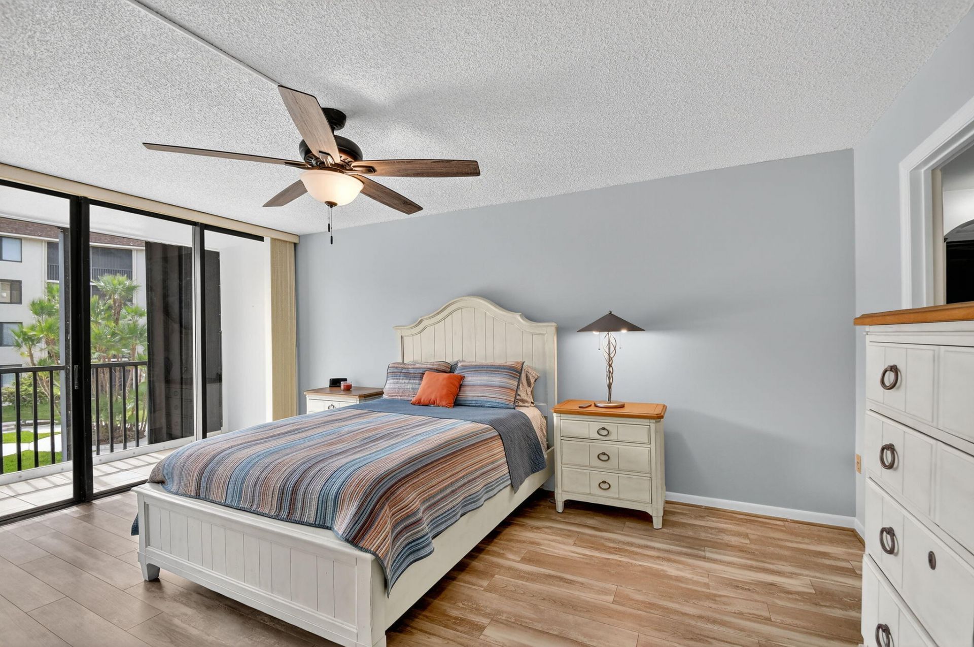 2424 N Federal Highway, Unit 207, Boynton Beach, FL 33435 Photo