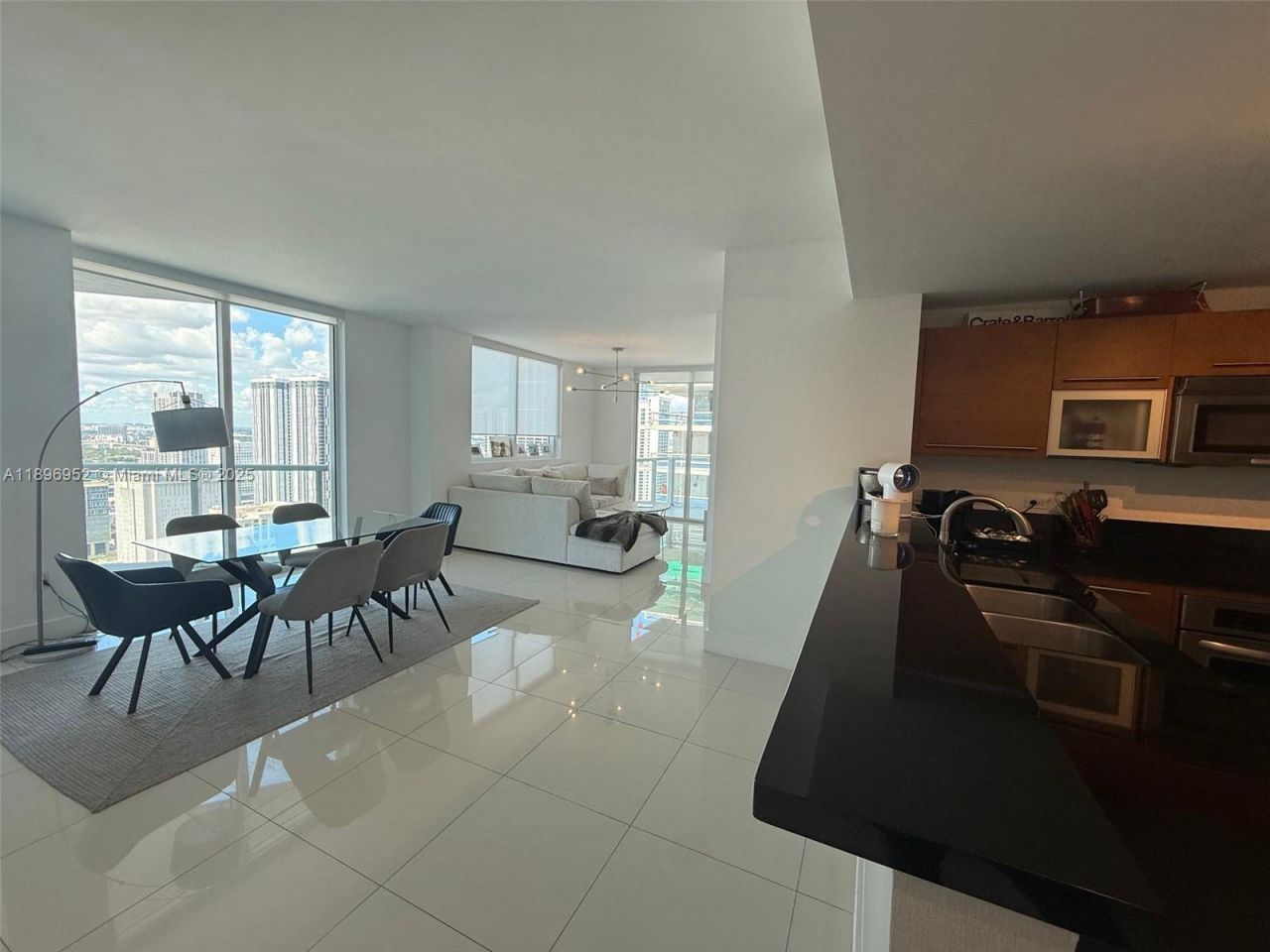 244 Biscayne Blvd, Unit 3708, Miami, FL 33132 Photo