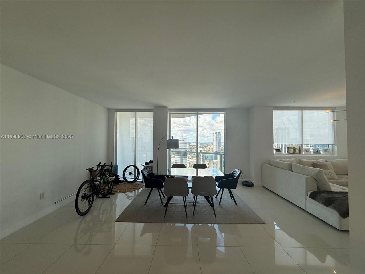 244 Biscayne Blvd, Unit 3708, Miami, FL 33132 Photo