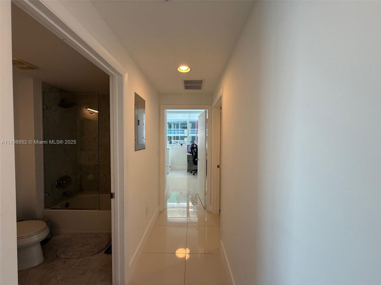 244 Biscayne Blvd, Unit 3708, Miami, FL 33132 Photo