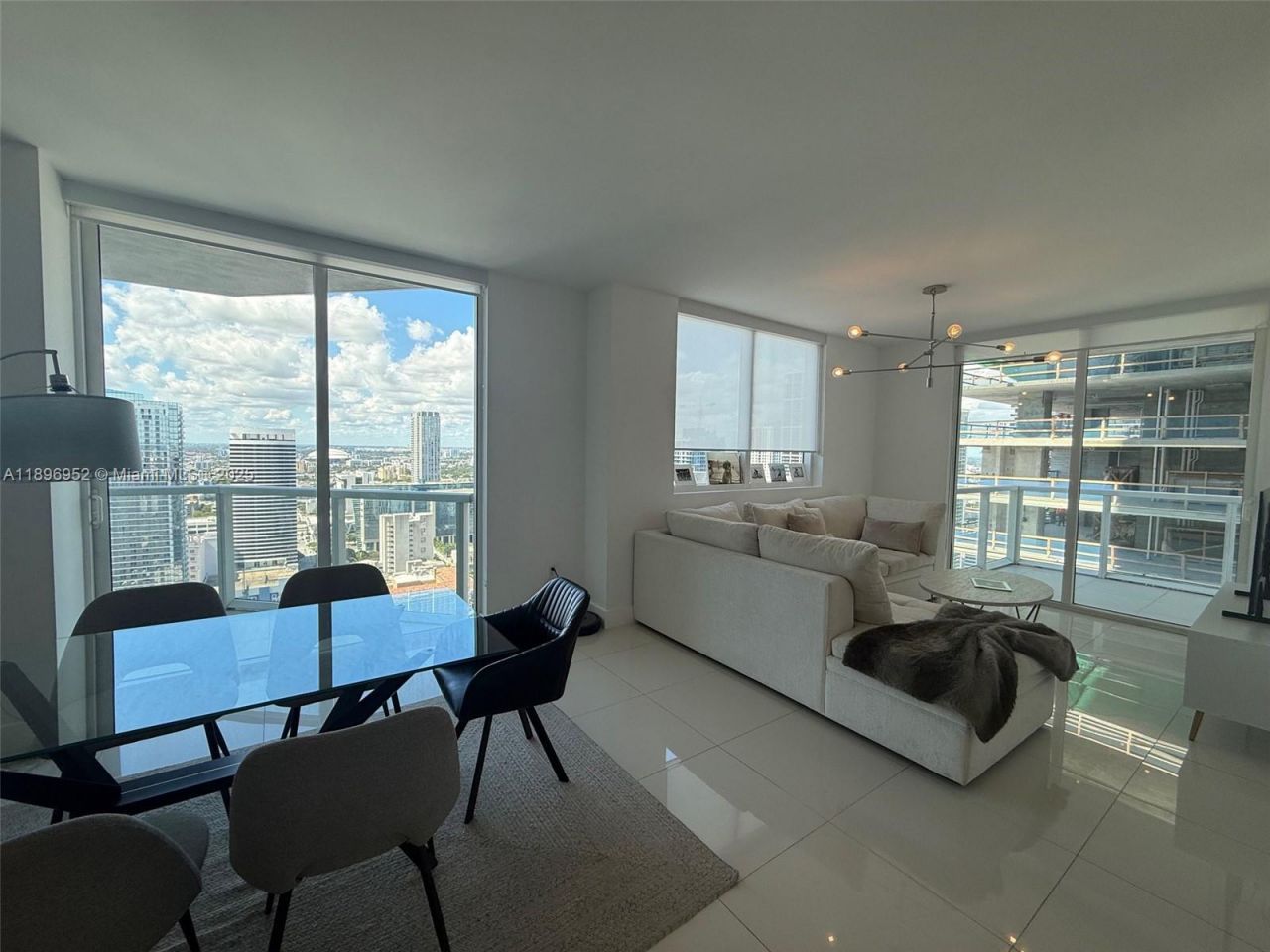 244 Biscayne Blvd, Unit 3708, Miami, FL 33132 Photo