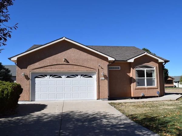 249 E Linden Ave, Pueblo West, CO 81007