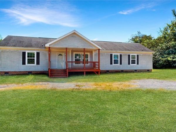 2412 Rolfe Highway, Dendron, VA 23839