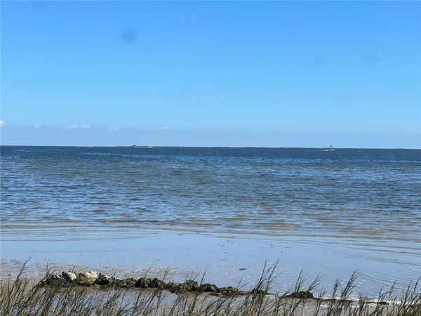 816 Ship Point Road, Yorktown, VA 23692