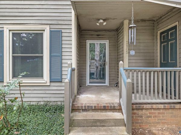 2105 Greenwood Place, Unit 8, Huntsville, AL 35802