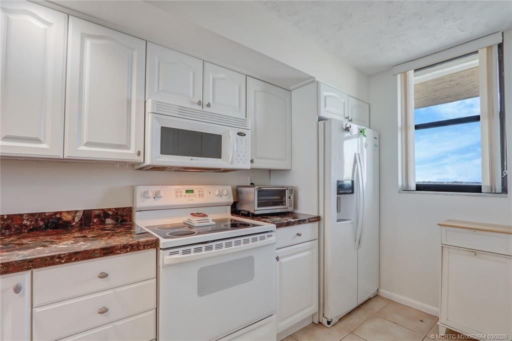 9900 S Ocean Drive, Unit 804, Jensen Beach, FL 34957 Photo