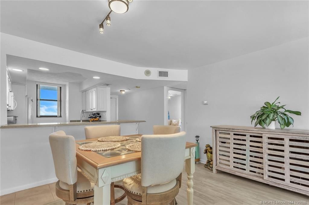 9900 S Ocean Drive, Unit 804, Jensen Beach, FL 34957 Photo