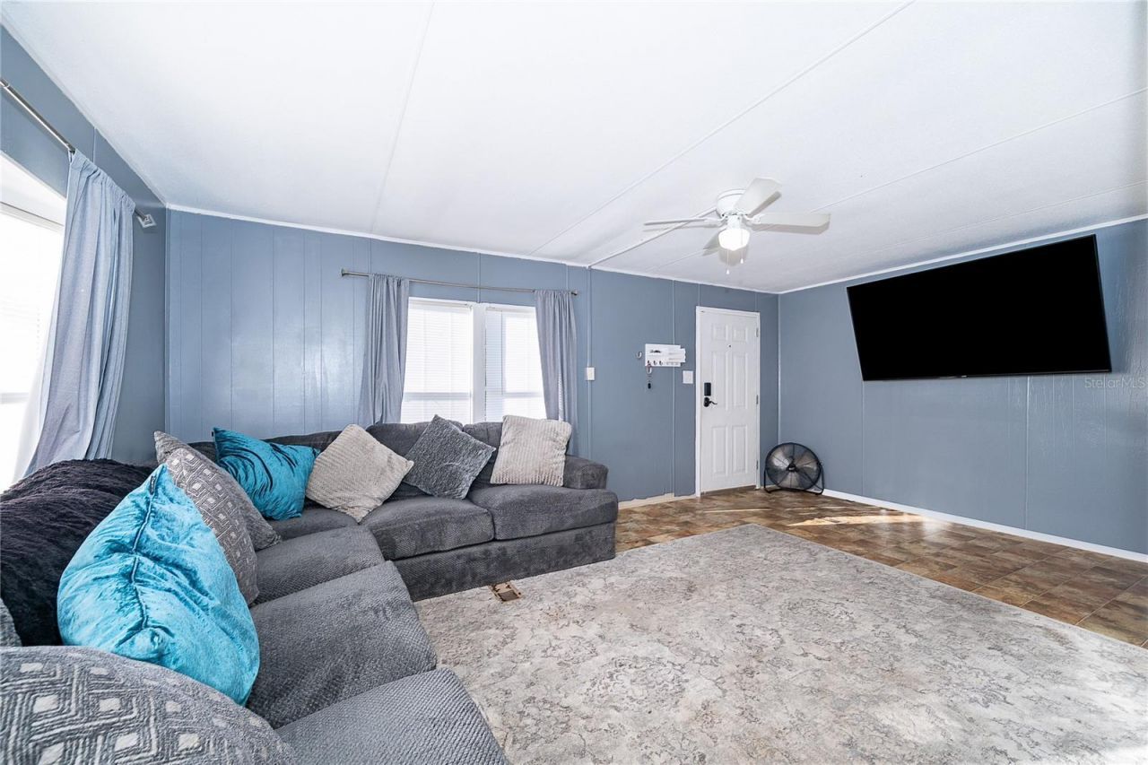 25211 Antler Street, Christmas, FL 32709 Photo