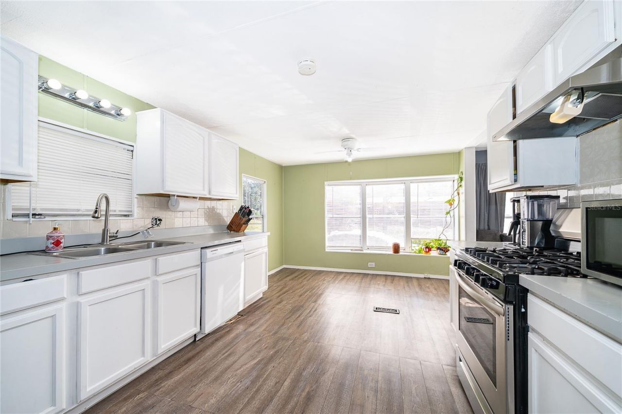 25211 Antler Street, Christmas, FL 32709 Photo