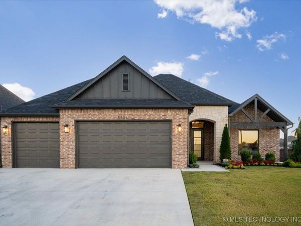5704 E 126th Street S, Bixby, OK 74008