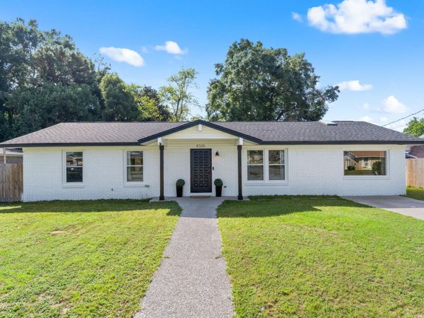 4335 Beau Terra Lane, Pensacola, FL 32514