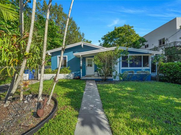 3577 Charles Ave, Miami, FL 33133