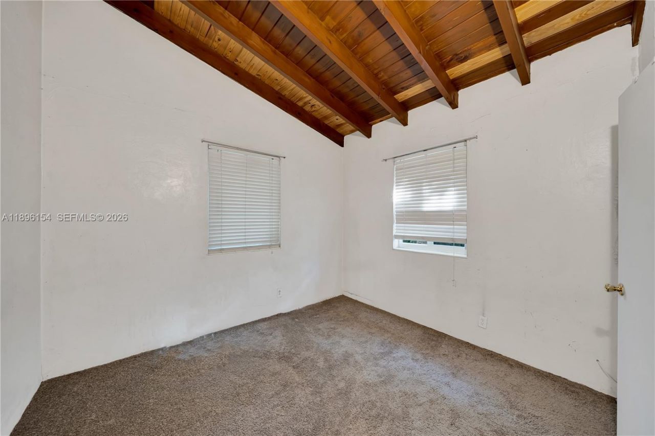 3577 Charles Ave, Miami, FL 33133 Photo