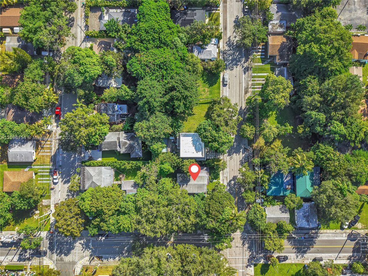 3577 Charles Ave, Miami, FL 33133 Photo