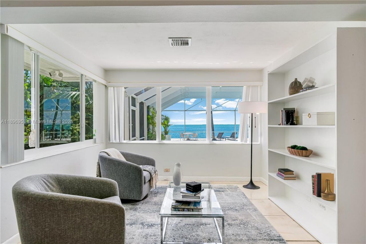 640 S Mashta Dr, Key Biscayne, FL 33149 Photo