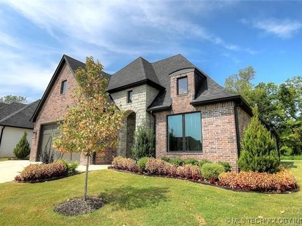 11308 S Fir Avenue W, Jenks, OK 74037