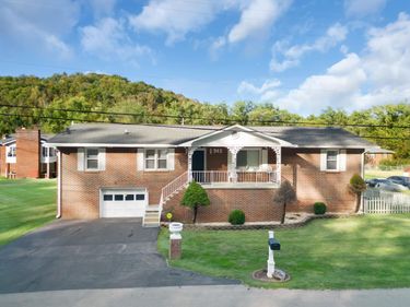 342 Ward Avenue, Prestonsburg, KY 41653