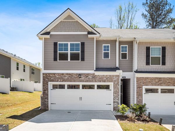 1180 Cades Walk, Lawrenceville, GA 30045