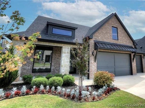 11261 S Fir Avenue W, Jenks, OK 74037