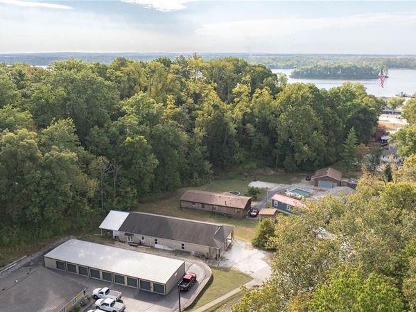 309 N Market Street, Grafton, IL 62037