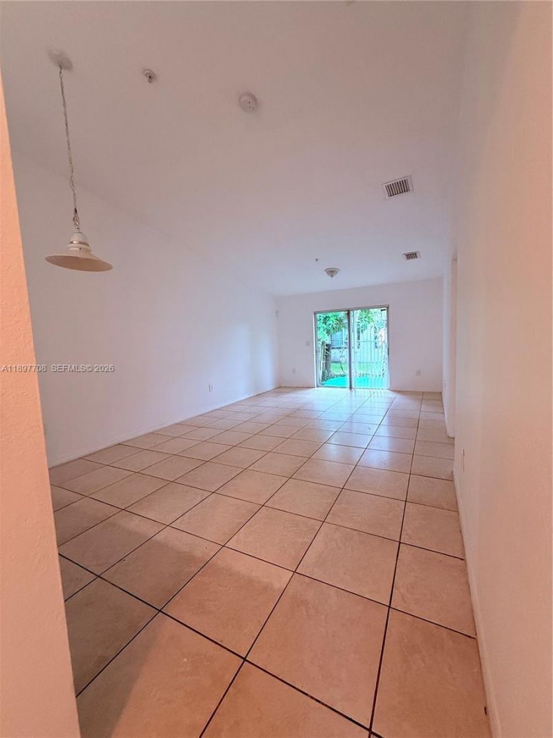 3820 SW 48th Ave, Unit E-31, Pembroke Park, FL 33023 Photo