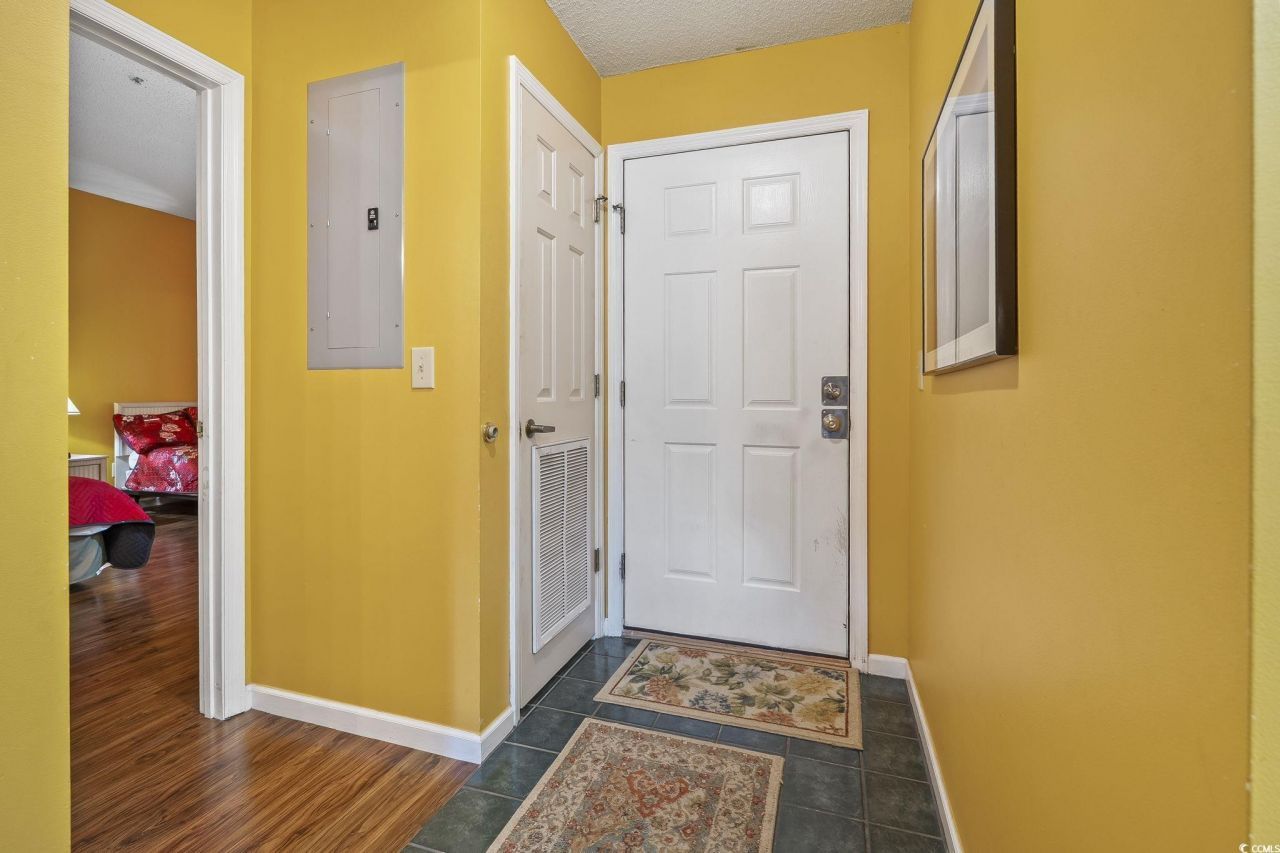 1221 Tidewater Dr. Photo 10