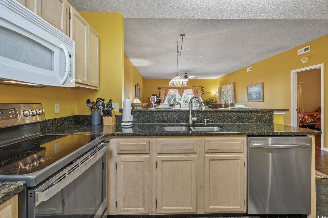 1221 Tidewater Dr. Photo 18