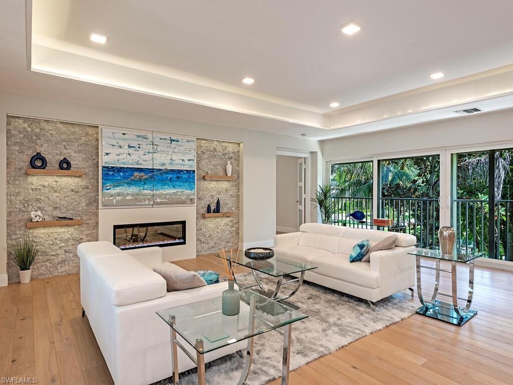 1100 3rd St S, Unit 202, Naples, FL 34102 Photo