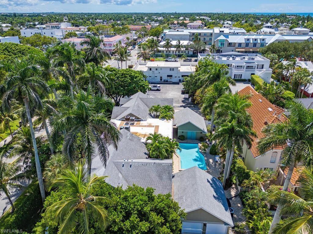 1100 3rd St S, Unit 202, Naples, FL 34102 Photo